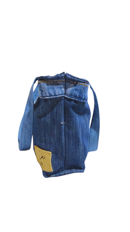 bolso de mano formato cuadrado